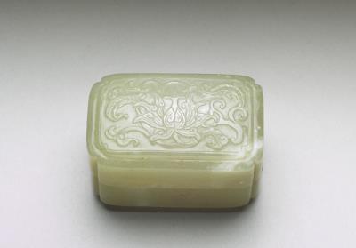 图片[2]-Jade rectangular box with Indian lotus scrolls, Qing dynasty (1644-1911)-China Archive